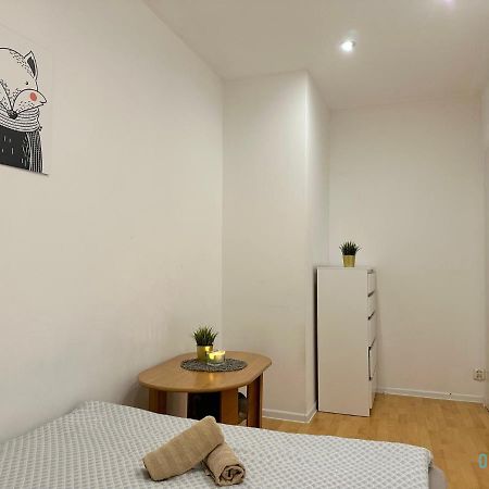 Square Room - 20 Minutes To Gdansk Old Town & Seaside Dış mekan fotoğraf